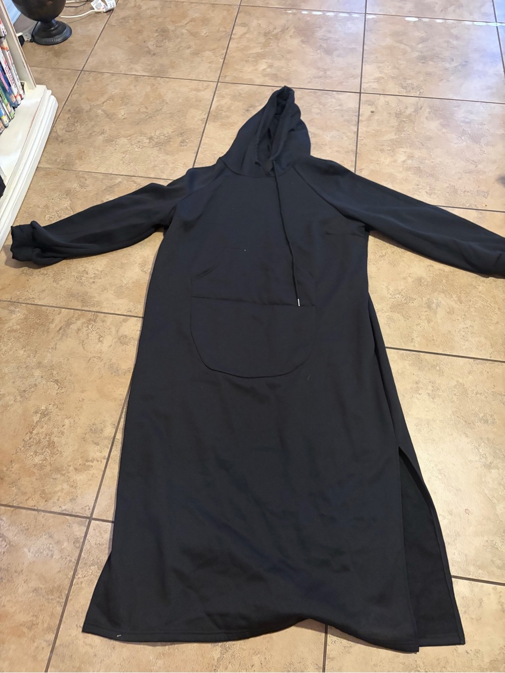 Black Hooded Longline Sweatshirt robe